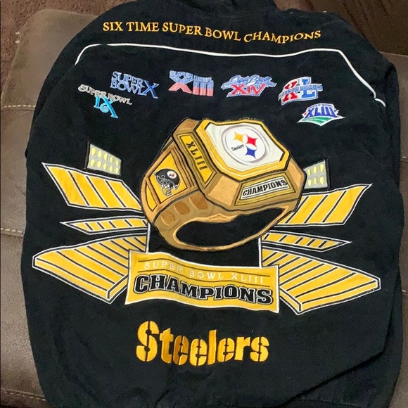 NFL Other - Men coat size medium